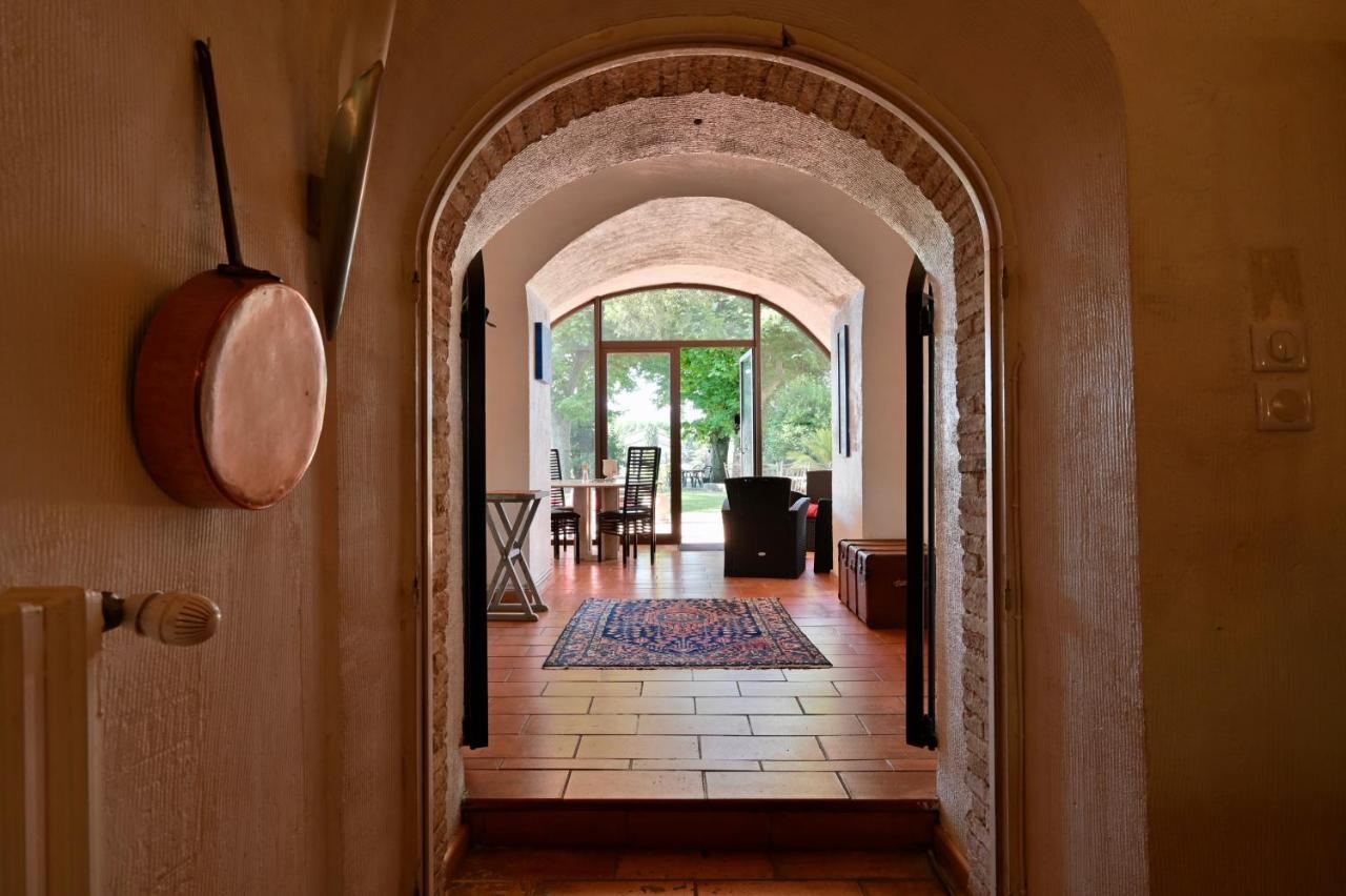 Bastide Beaudinard Bed & Breakfast Aubagne Bagian luar foto