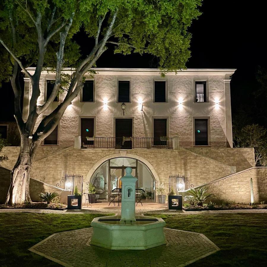 Bastide Beaudinard Bed & Breakfast Aubagne Bagian luar foto
