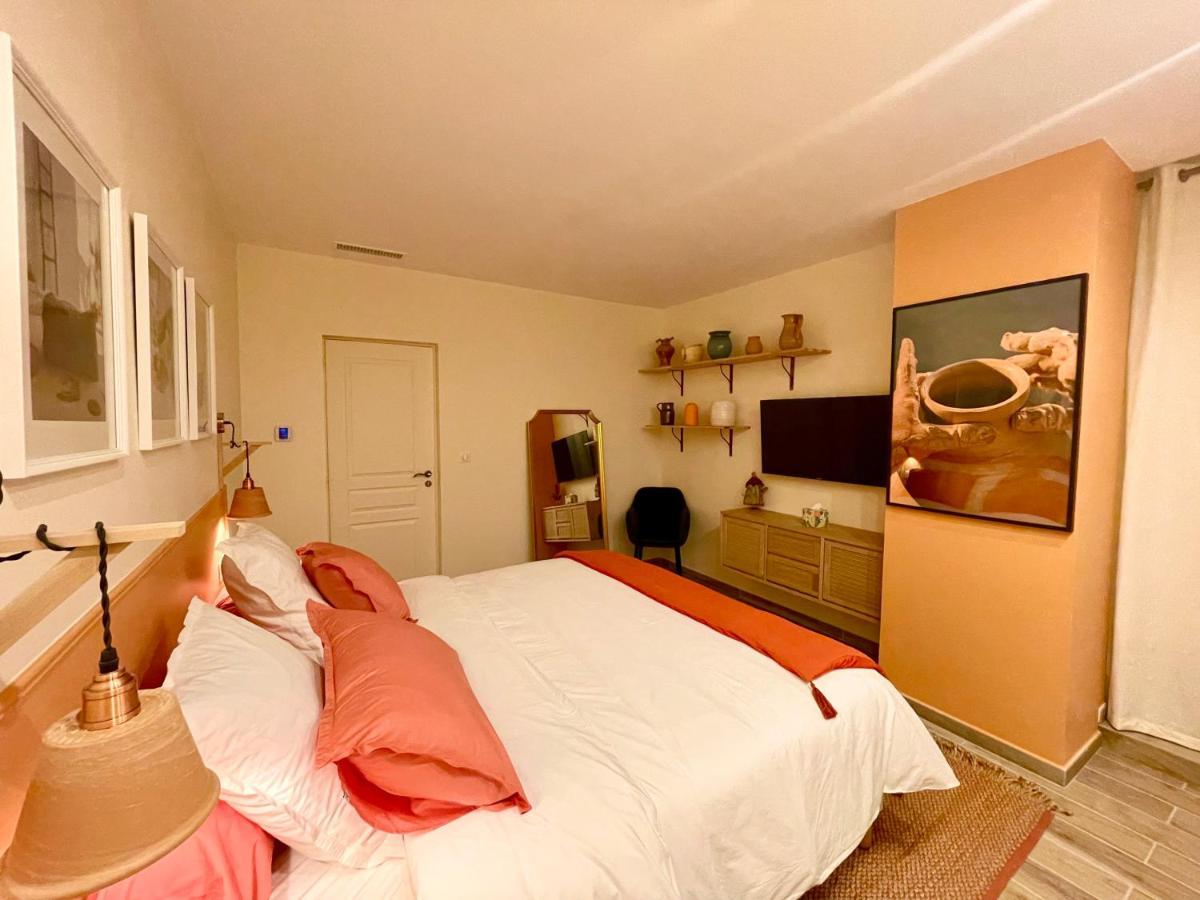 Bastide Beaudinard Bed & Breakfast Aubagne Bagian luar foto